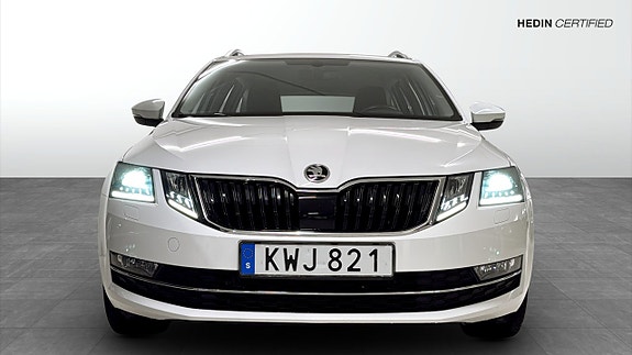 Skoda Octavia 8 of 12