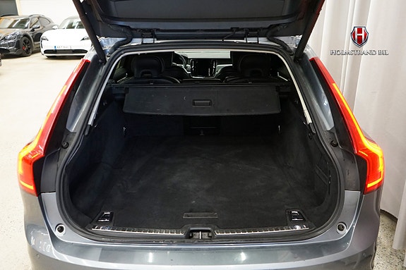 Volvo V90 23 of 25