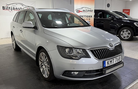 Skoda Superb 2 of 16
