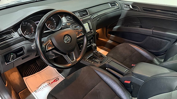 Skoda Superb 7 of 16