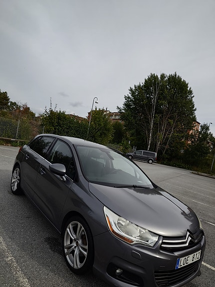 Citroen C4 2 of 8