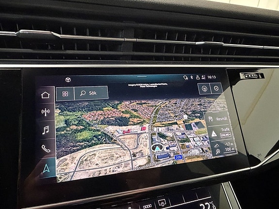 Audi Q8 26 of 29