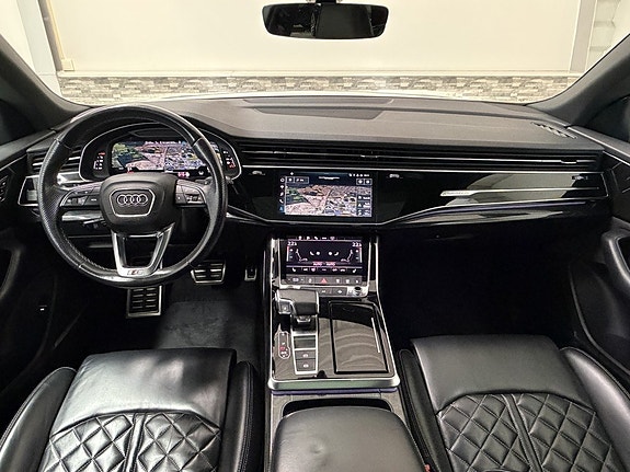 Audi Q8 16 of 29