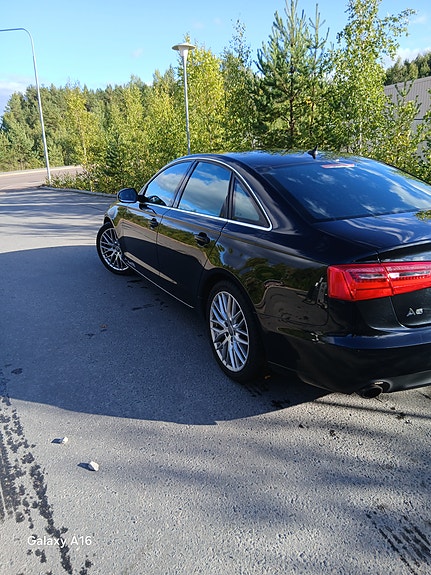 Audi A6 8 of 9