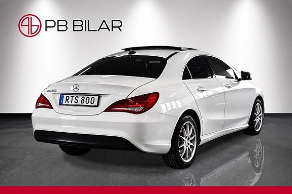 Mercedes-Benz CLA200 8 of 25