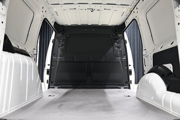 Volkswagen Caddy Maxi 9 of 30