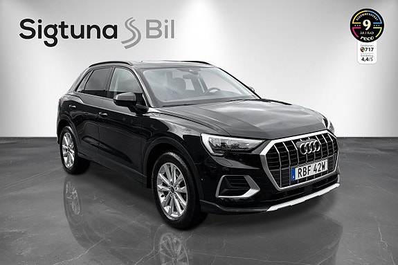 Audi Q3 3 of 27