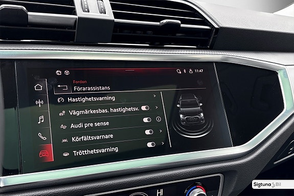 Audi Q3 24 of 27