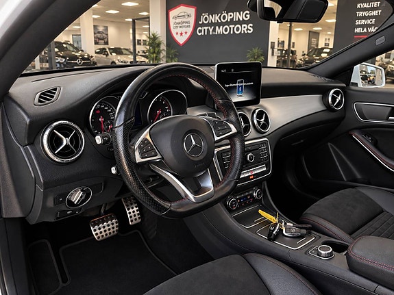 Mercedes-Benz CLA220 d 8 of 23