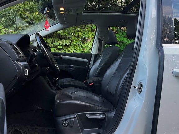 Volkswagen Sharan 14 of 27