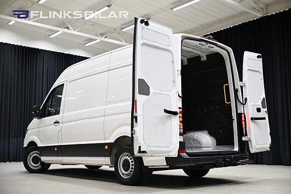 Volkswagen Crafter 7 of 28