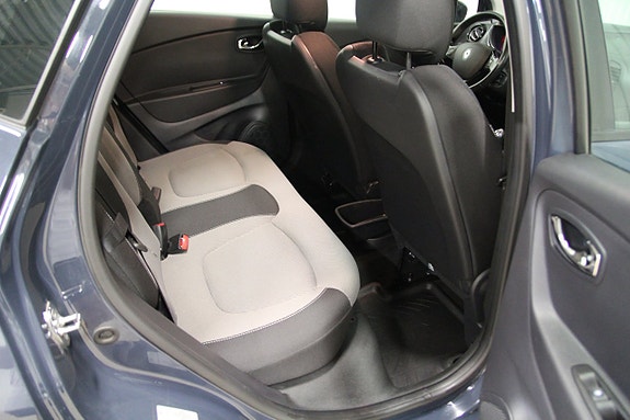 Renault Captur 13 of 17