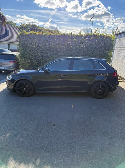 Audi A3 4 of 6