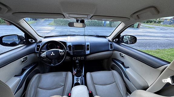 Mitsubishi Outlander 7 of 8