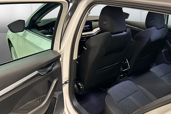 Skoda Octavia 7 of 10