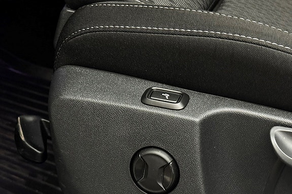 Skoda Octavia 14 of 30