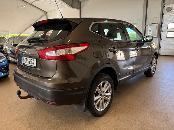 Nissan Qashqai 3 of 8