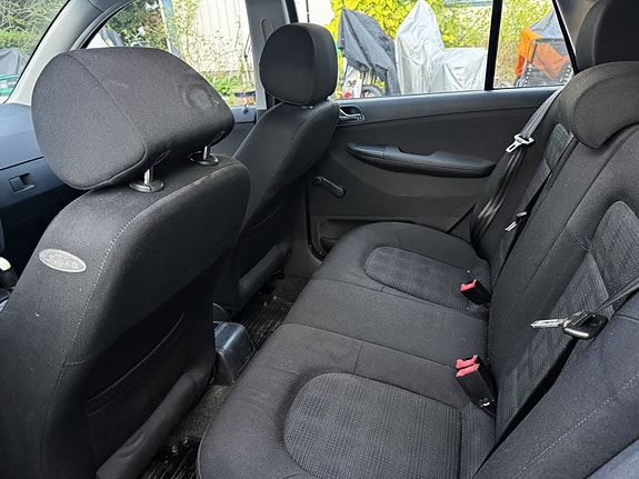 Skoda Fabia 14 of 27