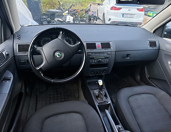 Skoda Fabia 15 of 27
