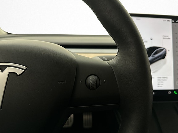 Tesla Model 3 15 of 30