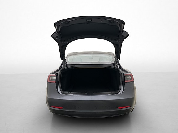 Tesla Model 3 29 of 30