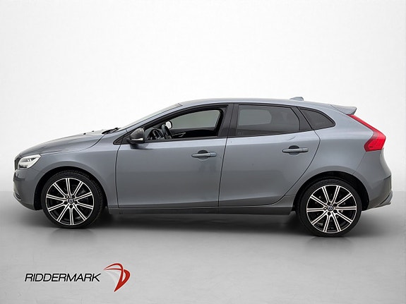 Volvo V40 4 of 30