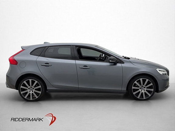 Volvo V40 9 of 30