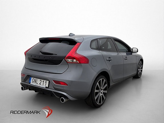 Volvo V40 8 of 30