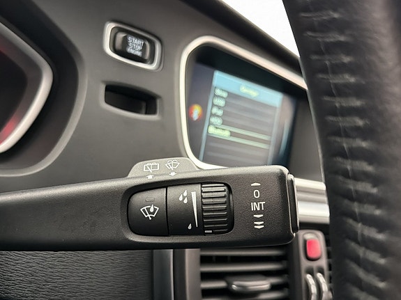 Volvo V40 20 of 30