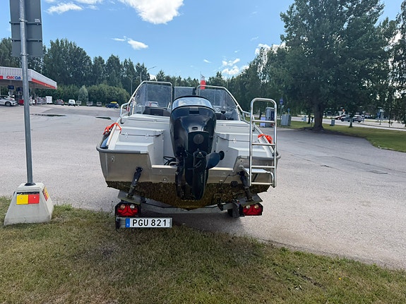 Silver 580 DC , är öppen för byte mot nyare daycruiser. 4 of 5