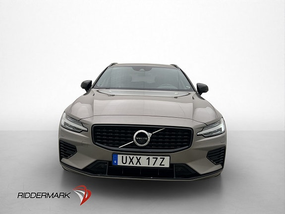 Volvo V60 2 of 30