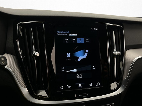 Volvo V60 18 of 30