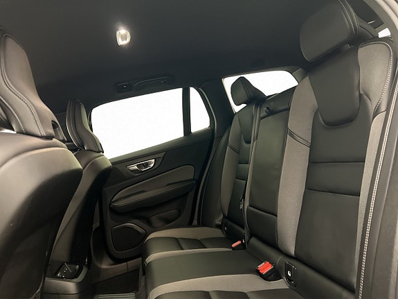 Volvo V60 26 of 30