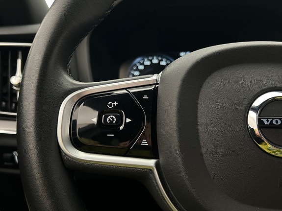 Volvo V60 27 of 30