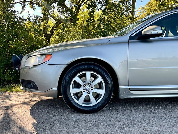 Volvo V70 13 of 14