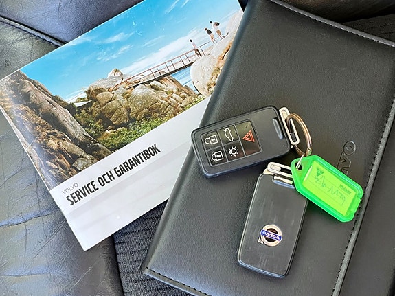 Volvo V70 11 of 14