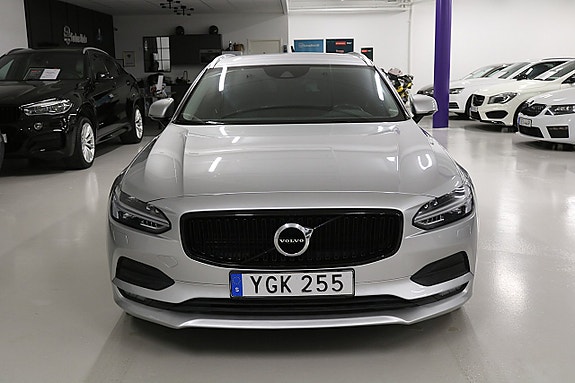 Volvo V90 6 of 30