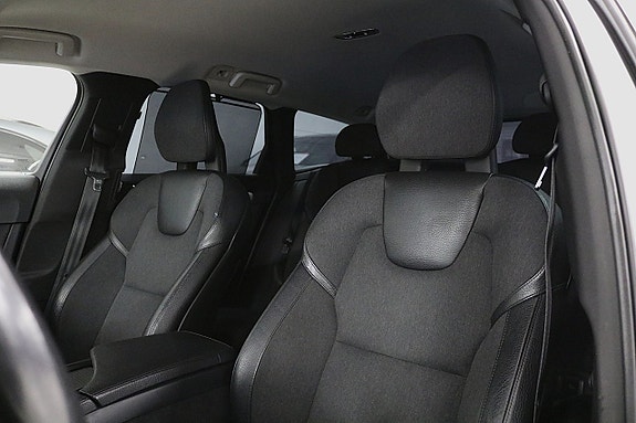 Volvo V90 22 of 30
