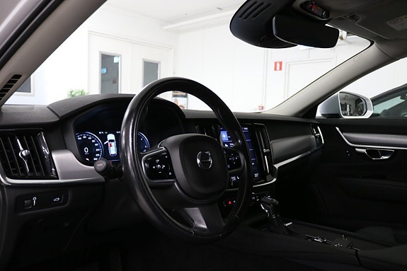 Volvo V90 20 of 30