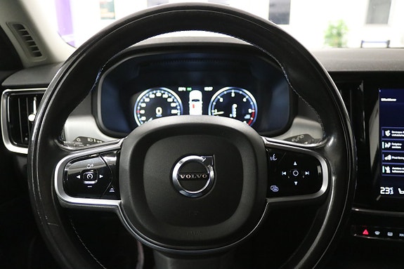 Volvo V90 28 of 30