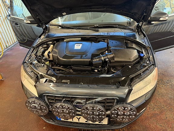 Volvo V70 7 of 7