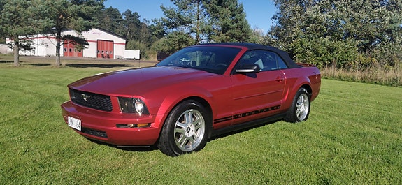 Ford Mustang 16 of 19