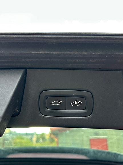 Volvo V90 14 of 22