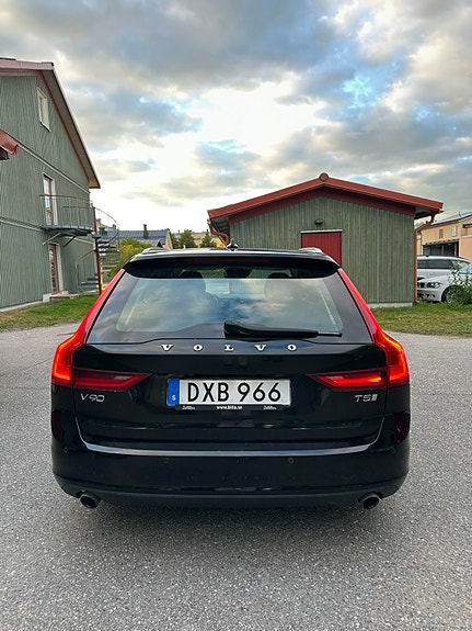 Volvo V90 5 of 22