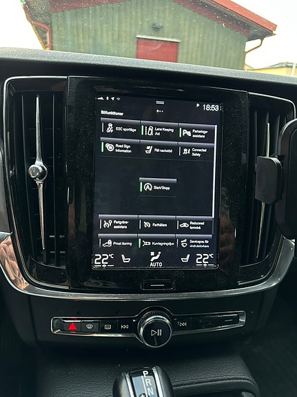 Volvo V90 20 of 22