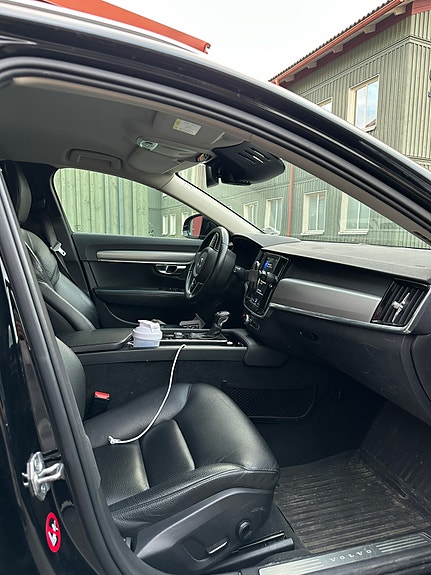 Volvo V90 17 of 22