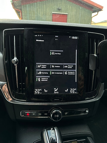 Volvo V90 19 of 22