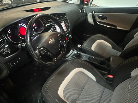 Kia Ceed 6 of 15