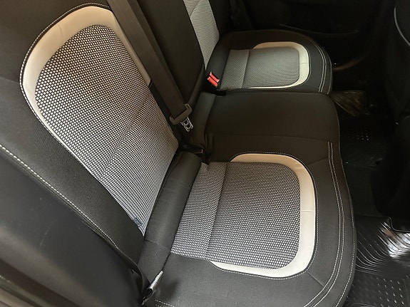 Kia Ceed 7 of 15