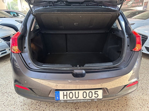 Kia Ceed 14 of 15